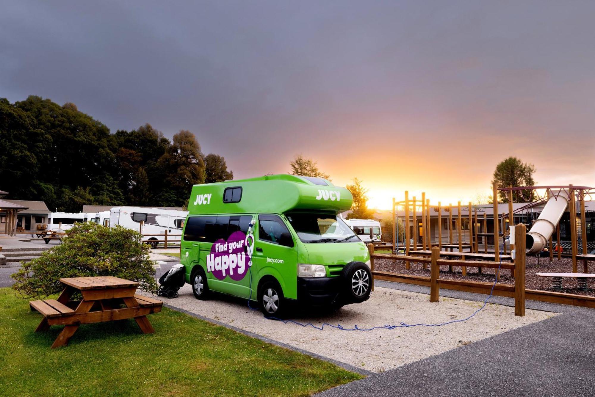 Fox Glacier Top 10 Holiday Park & Motels Eksteriør bilde